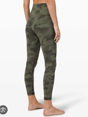 Lululemon camo green align legging tights
